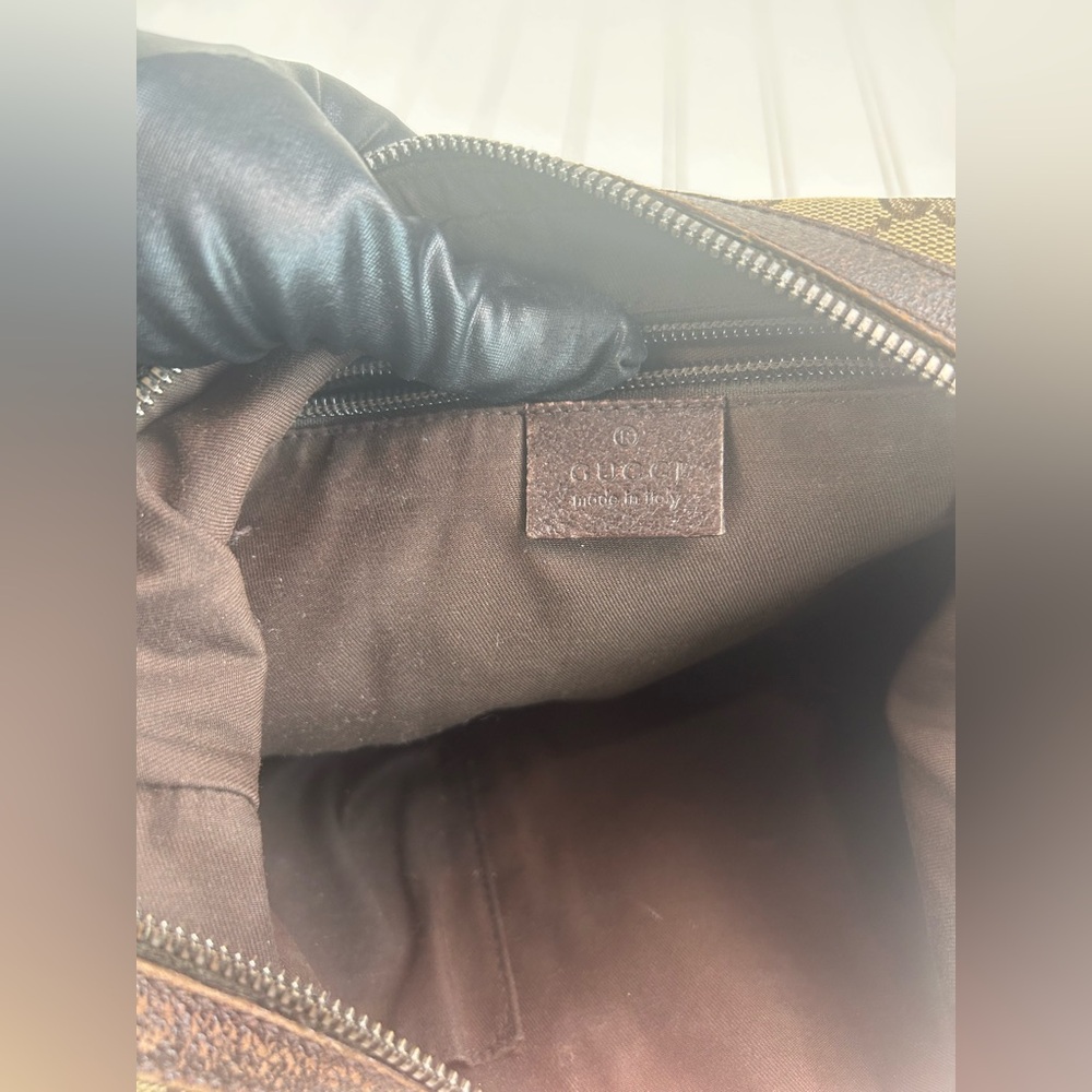 Gucci Beige and Red Shoulder Bag - Picture 5 of 11